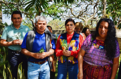 Investigadores y artesanas del Consorcio y de COPEJAAY R.L Municipio de Santiago Atitlán